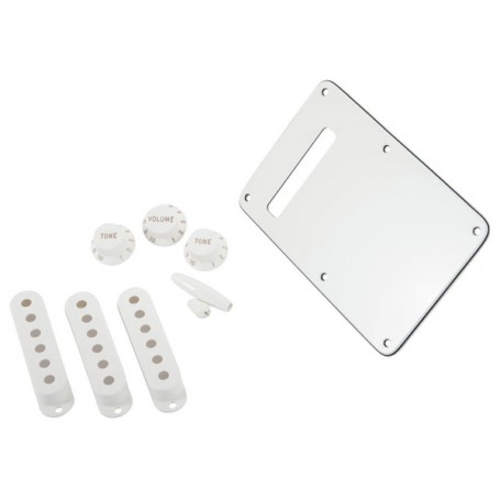 FENDER Stratocaster Accessory Kit Parchment