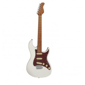 LARRY CARLTON S7 Vintage Antique White