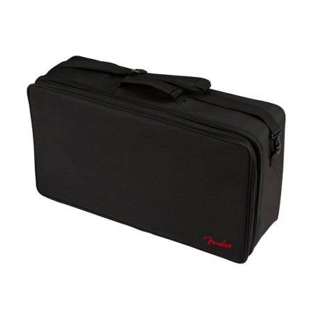 FENDER Professional Pedal Board with Bag (Medium)